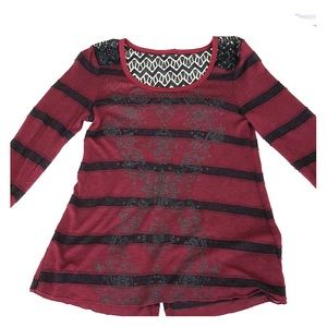 DayTrip, open back long sleeve shirt